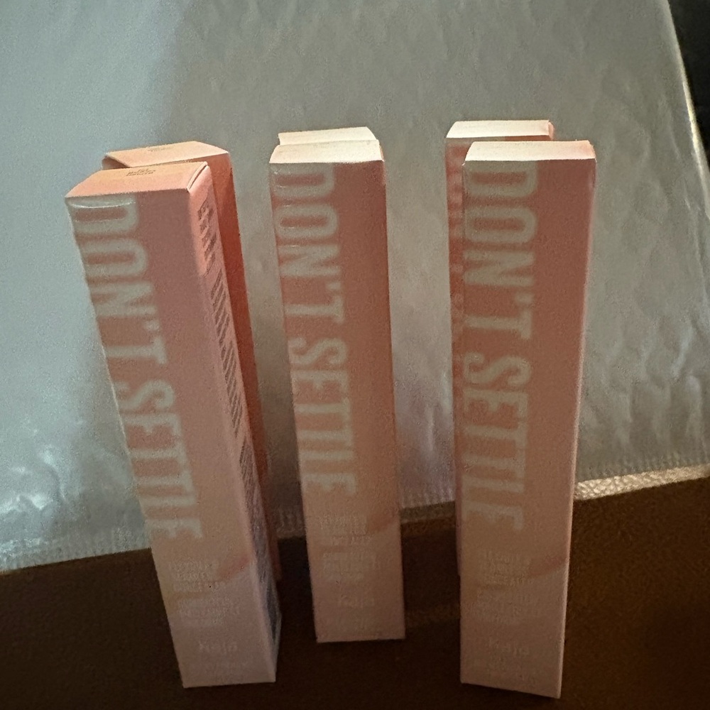 Lipstick - Soft Pink Hydrating Lip Color